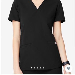 Figs Casma 3-pocket scrub top